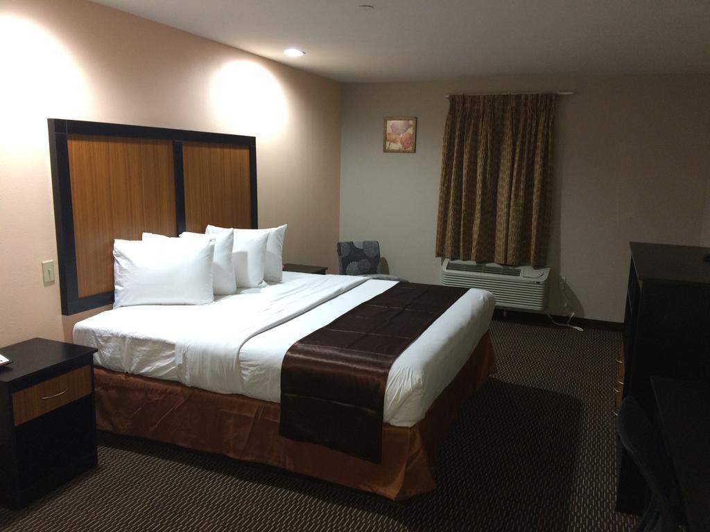 Paradise Inn & Suites บาตันรูช ห้อง รูปภาพ